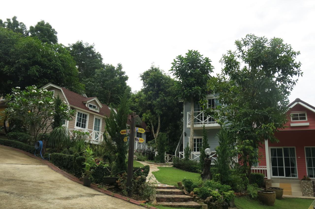 Suriyan Villa Kanchanaburi Ngoại thất bức ảnh